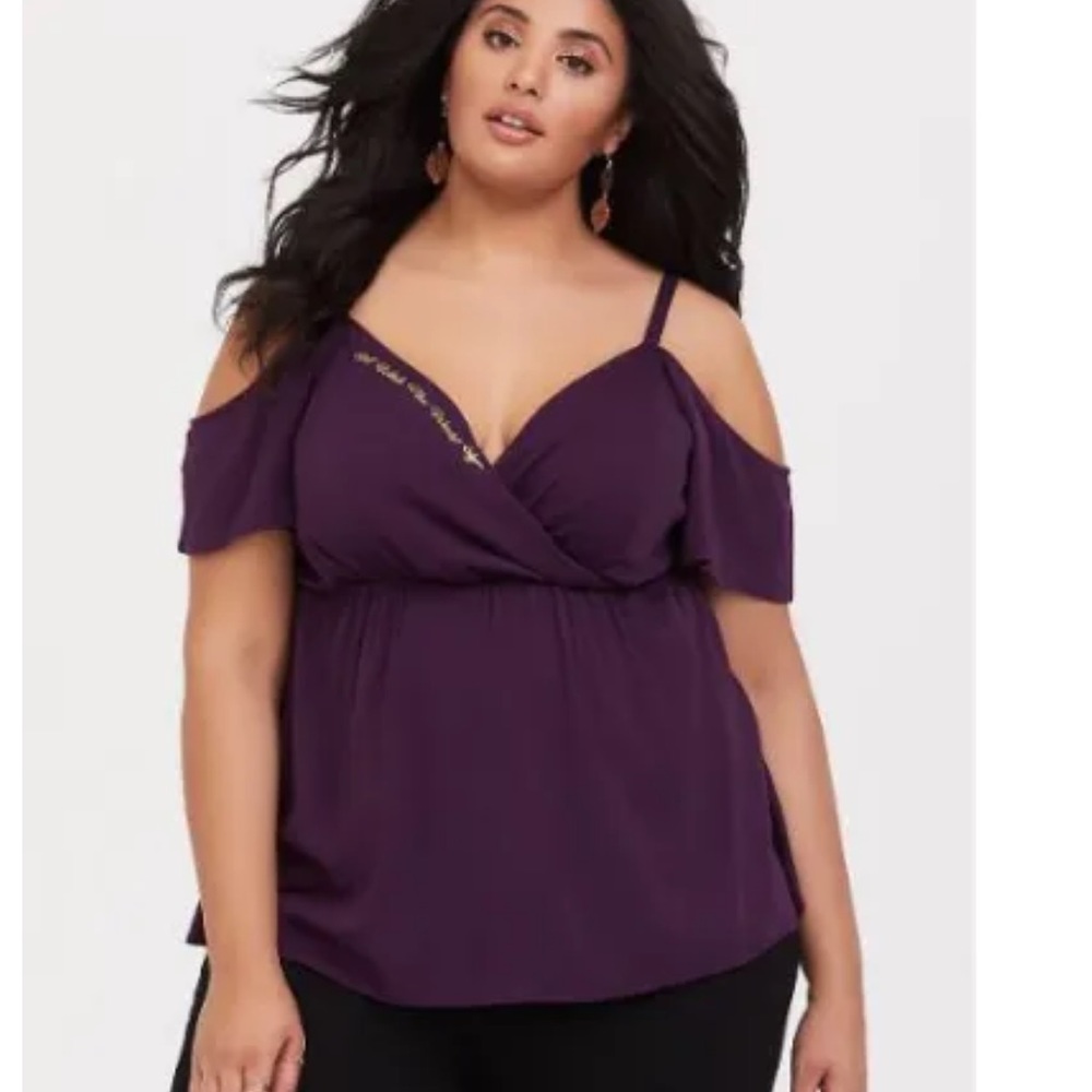 Torrid Her Universe Aladdin Top